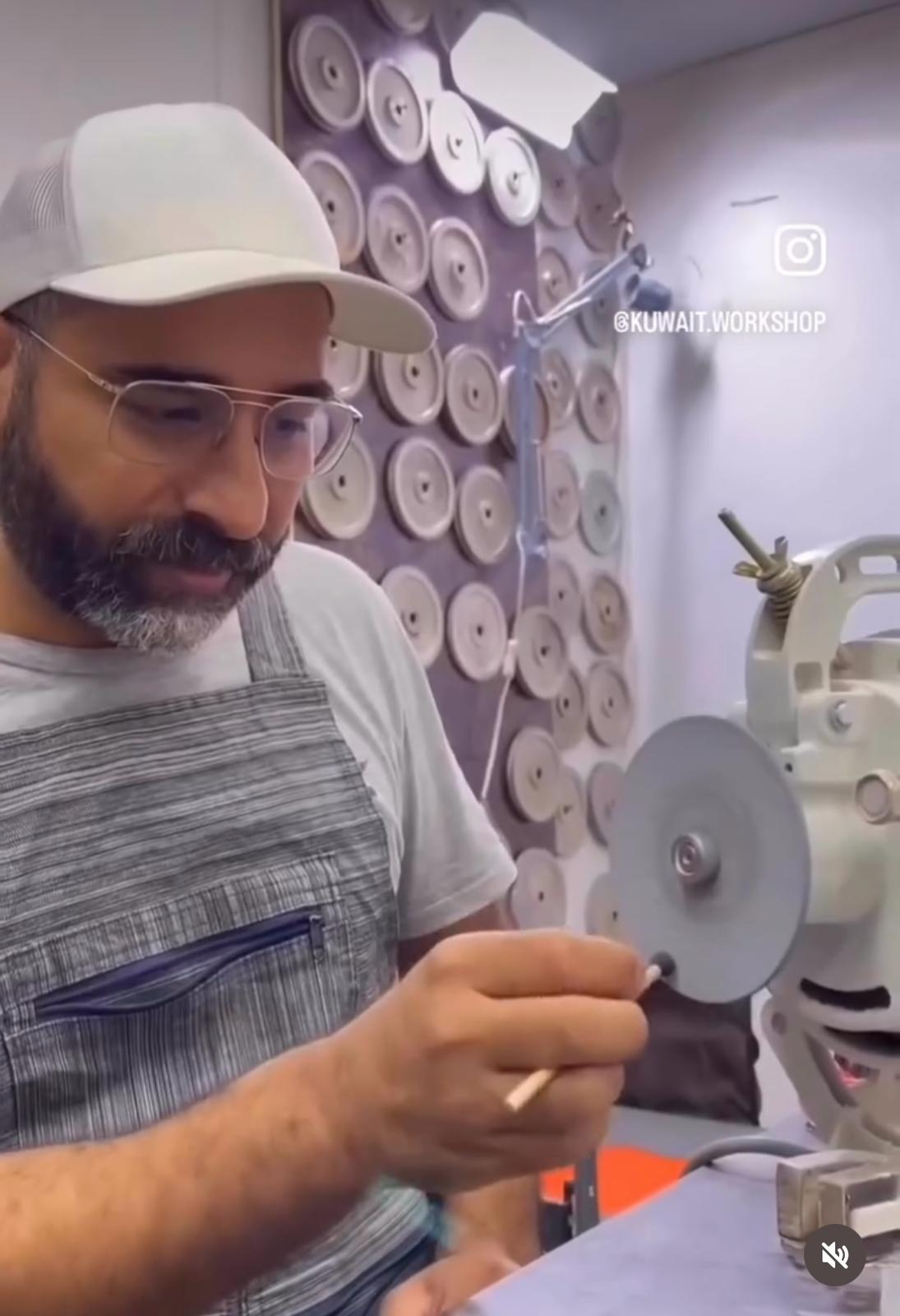 صورة الأستاذ عبدالمحسن الجريد فلس